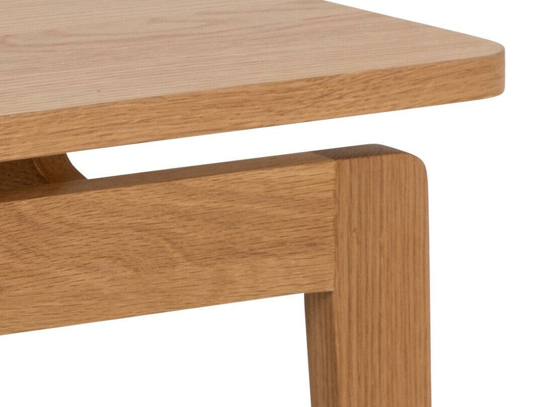 Coffee table 577872
