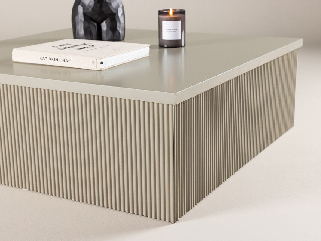 Coffee table 584012