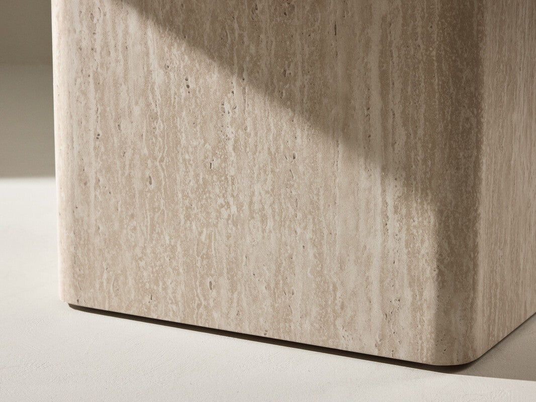Coffee table 591752