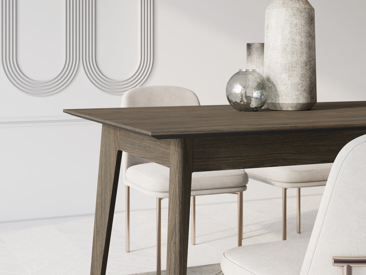 Table 592082
