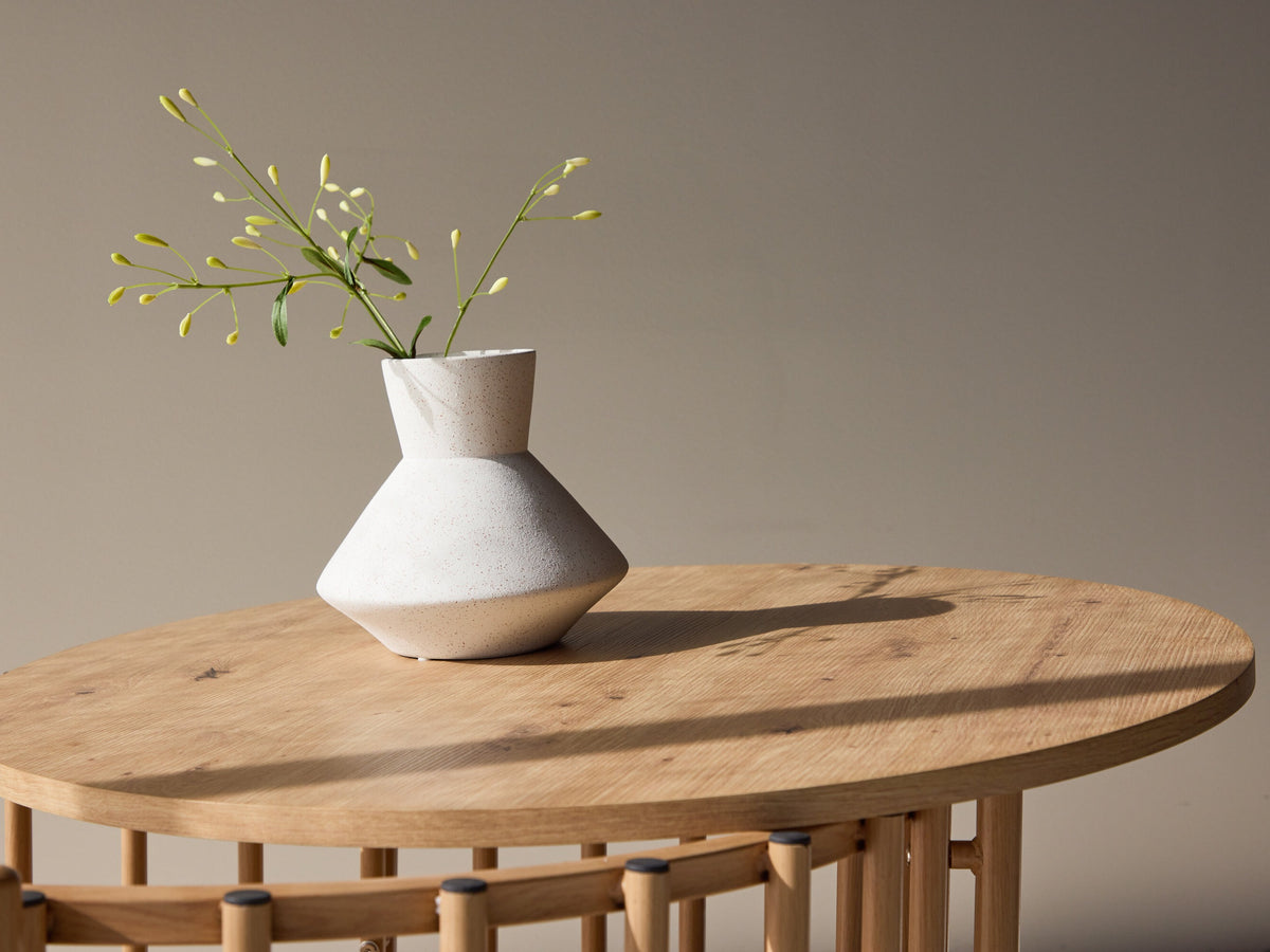 Coffee table 598286