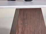 Coffee table 598308