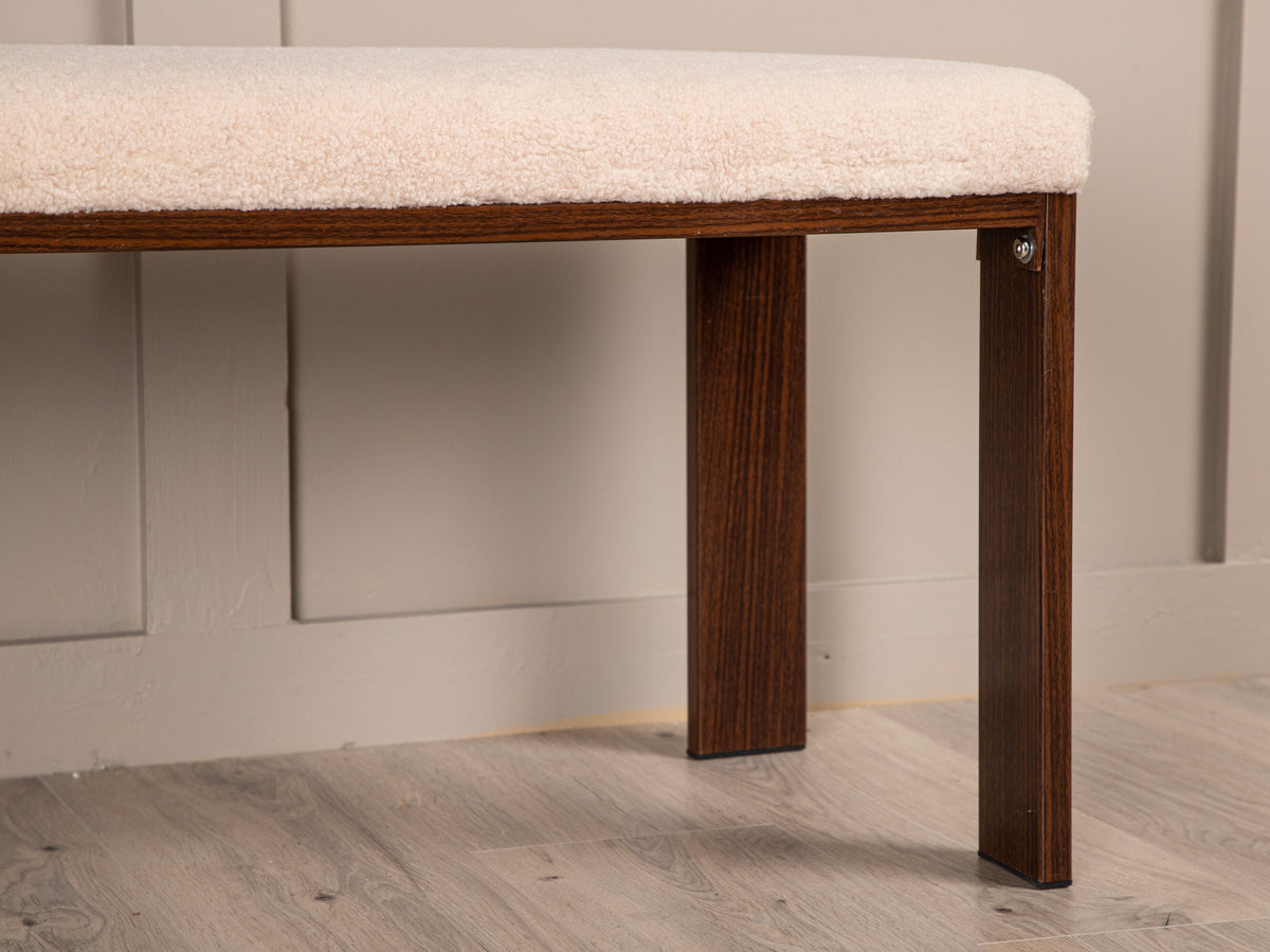 Upholstered bench 475637