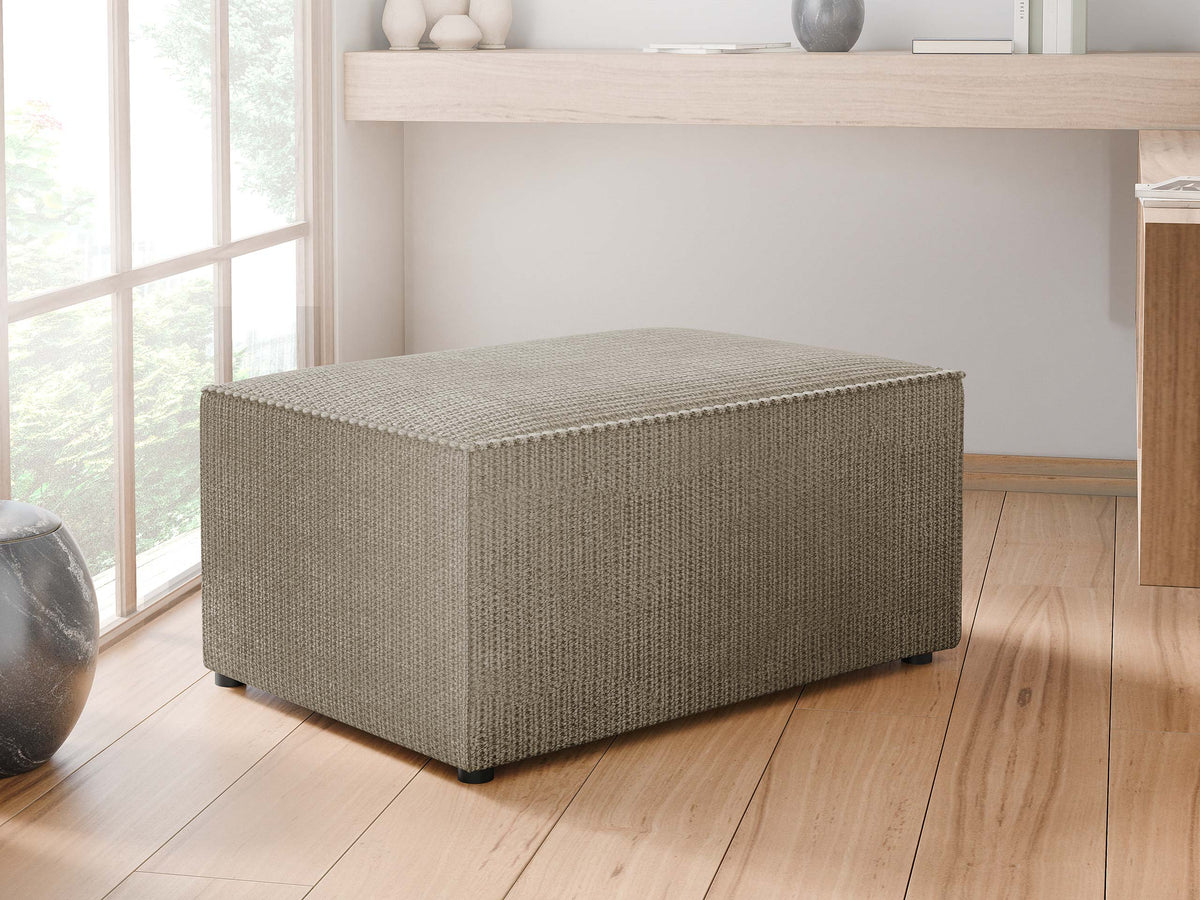 Ottoman 612024