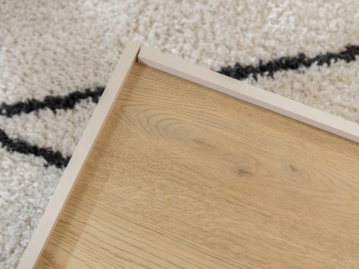 Coffee table 611880