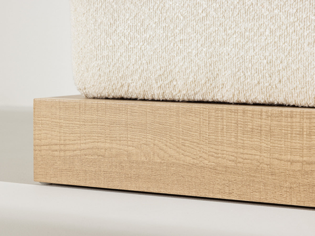 Upholstered bench 616020