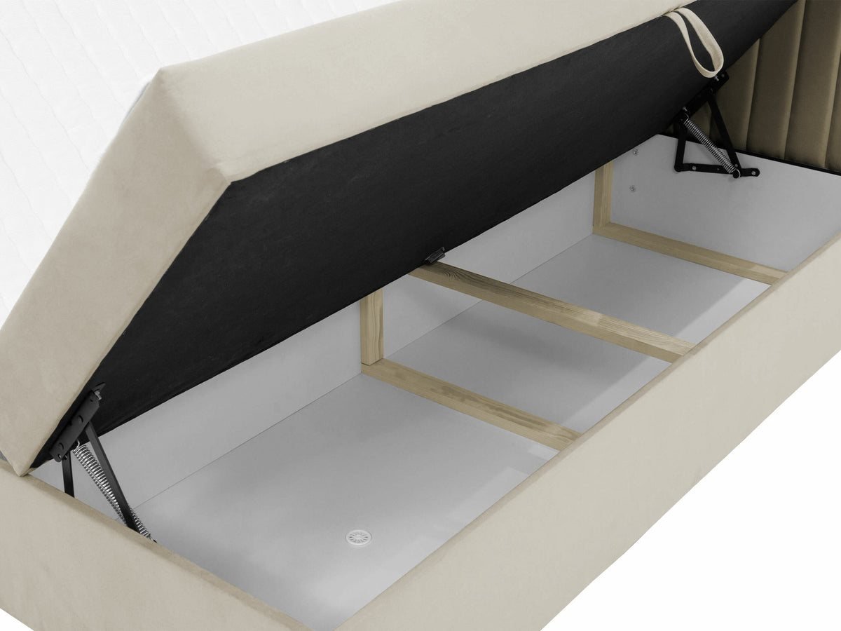Continental bed 616711