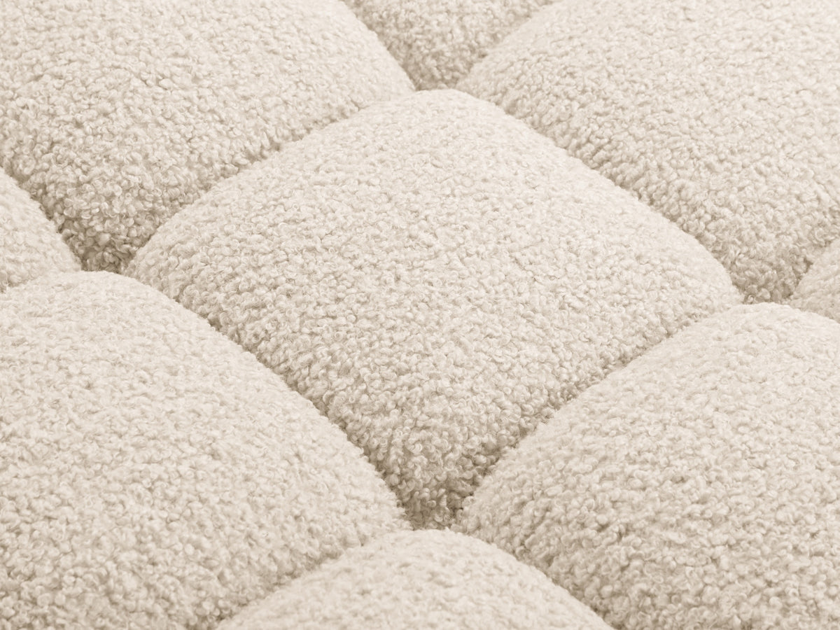 Ottoman 620417