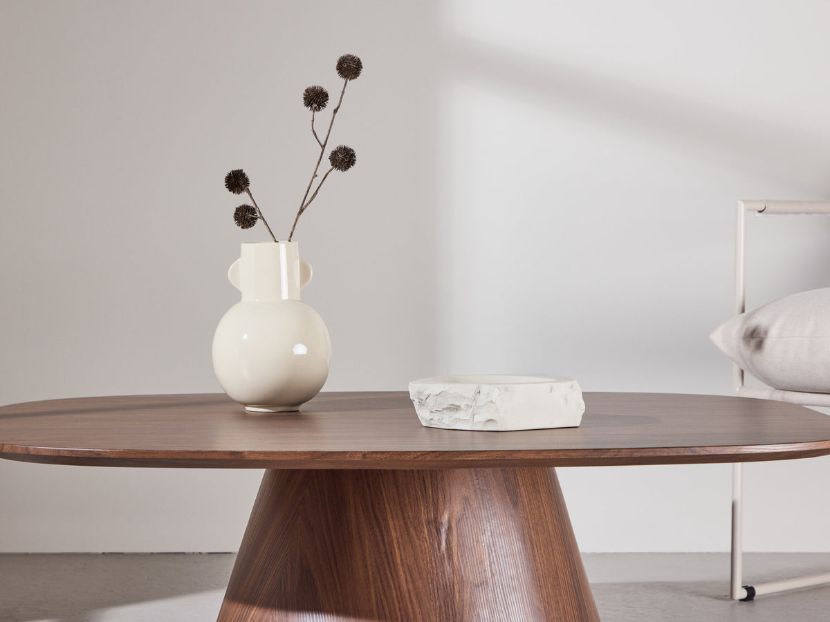 Coffee table 622574