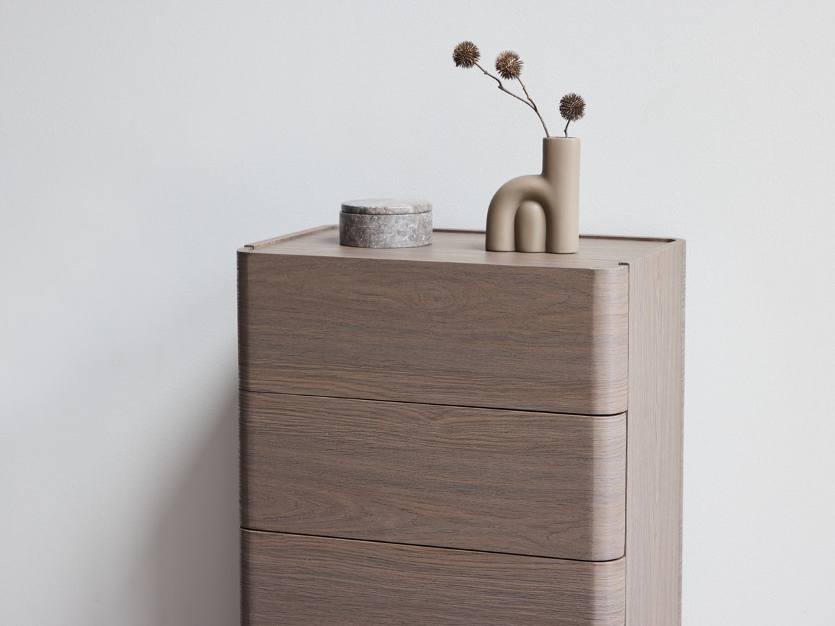 Chest of drawers 584213