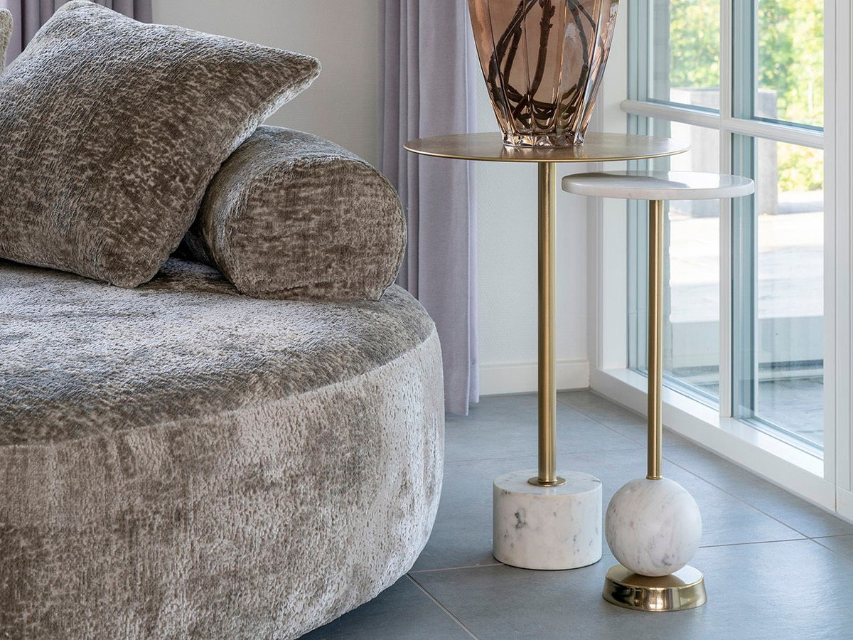 Side table 629337