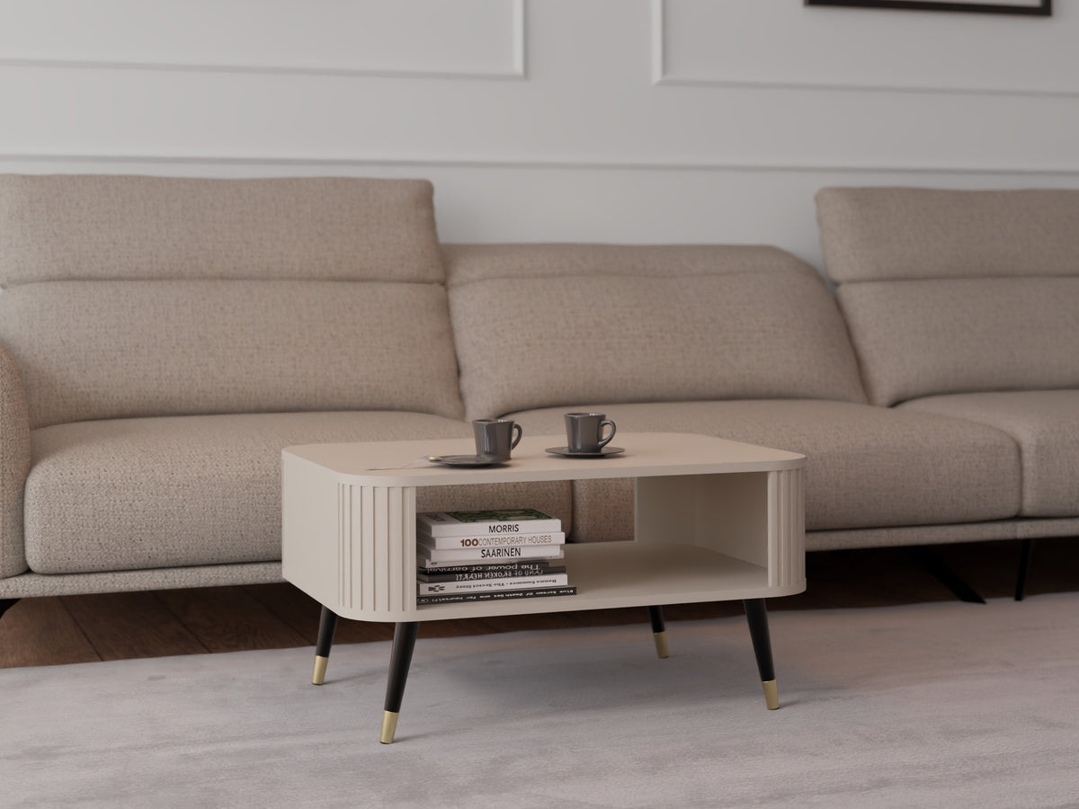 Coffee table 630944