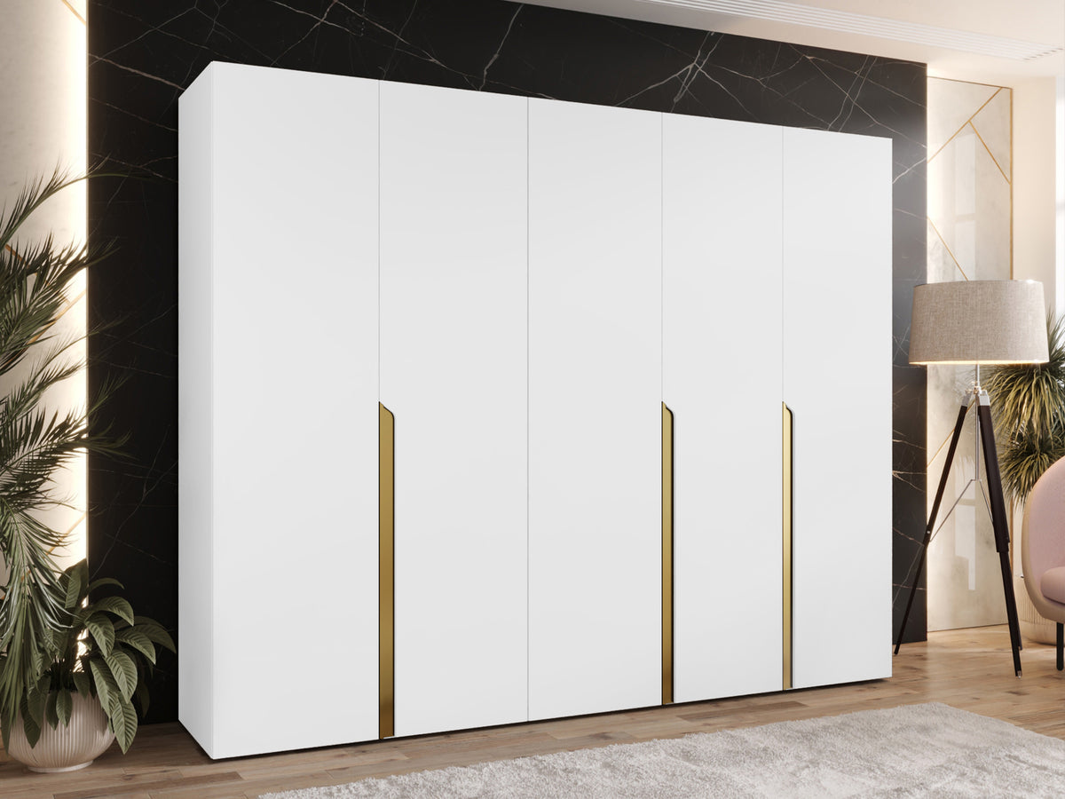 Wardrobe 635682
