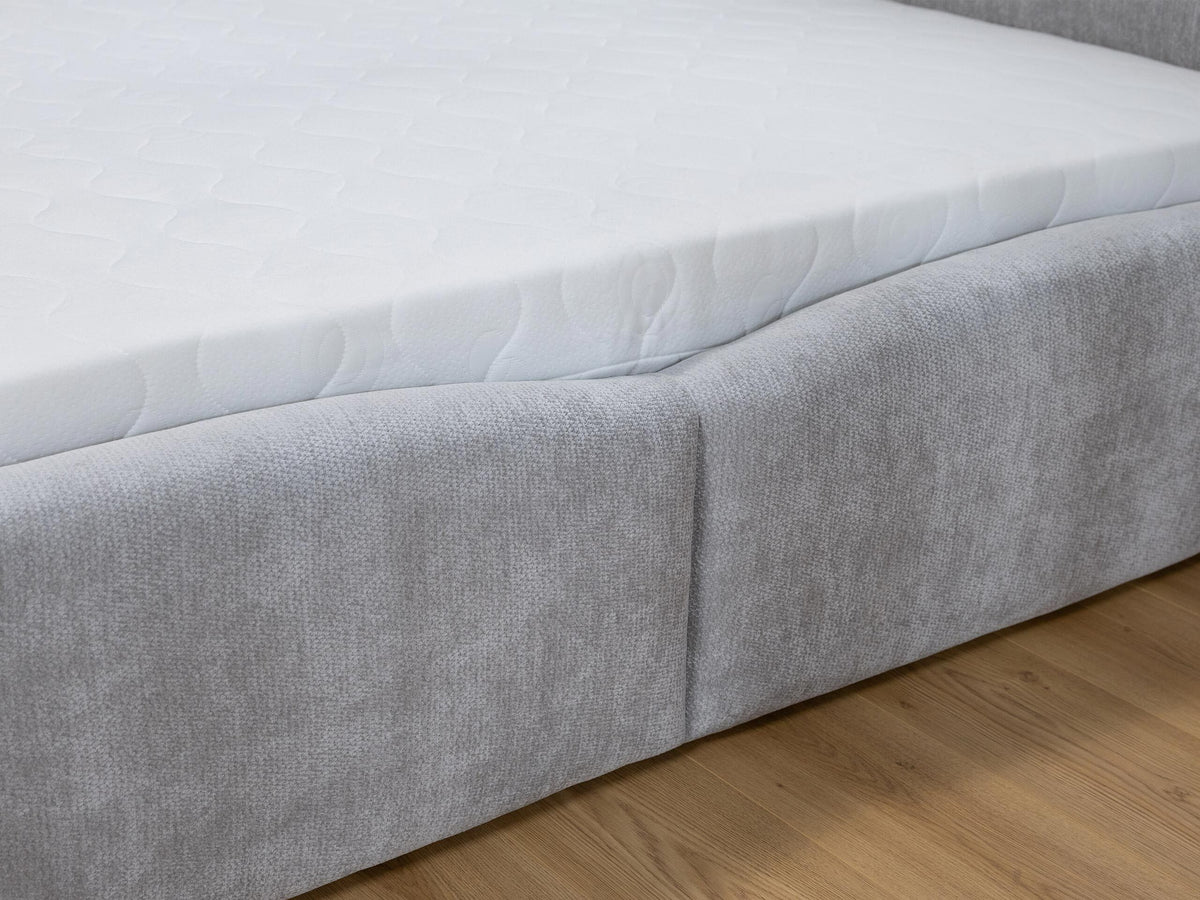 Bed 637766
