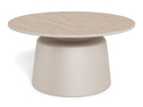 Coffee table 639570