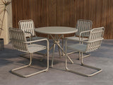 Table and chairs set 640357