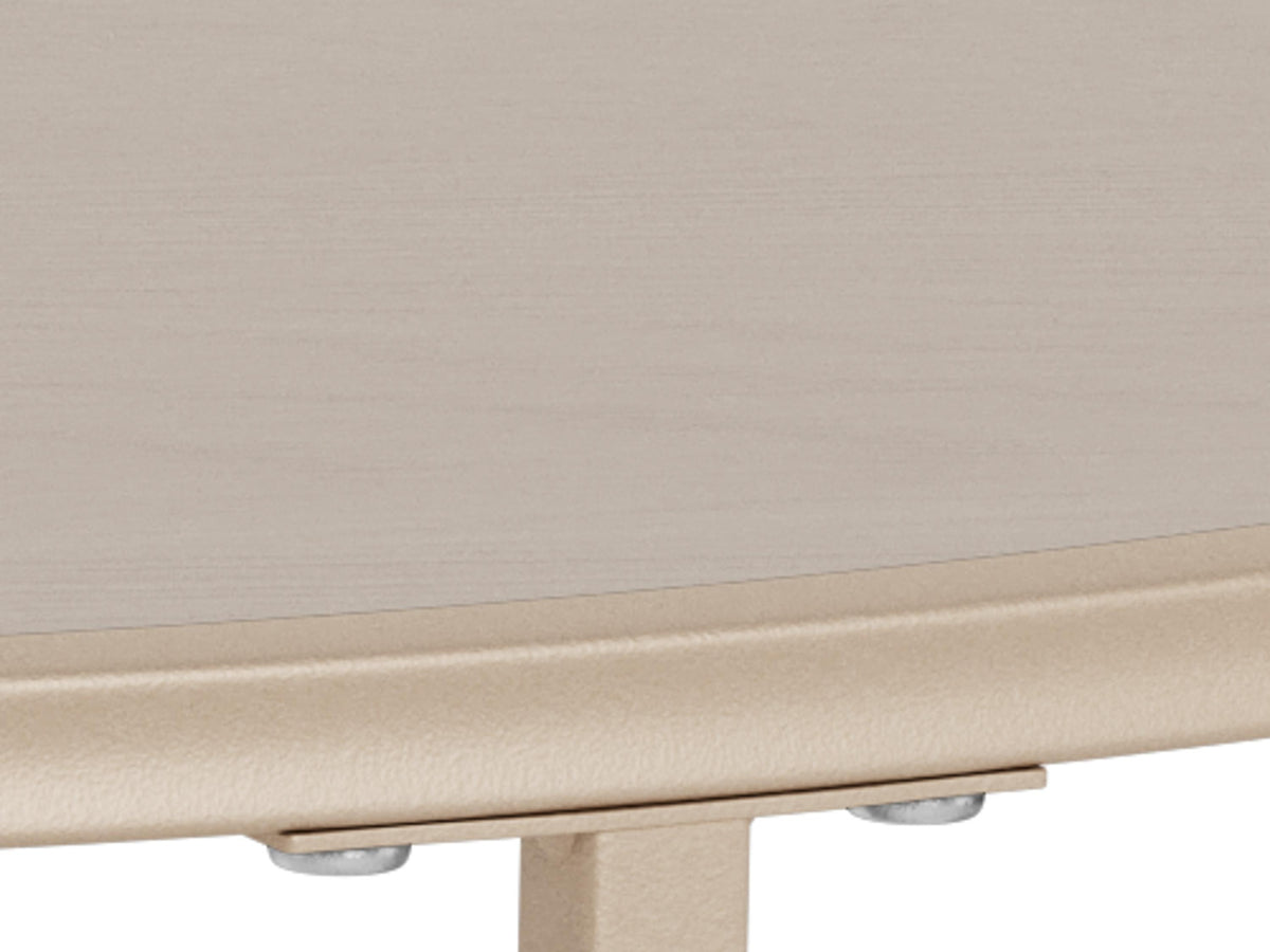 Coffee table 617551