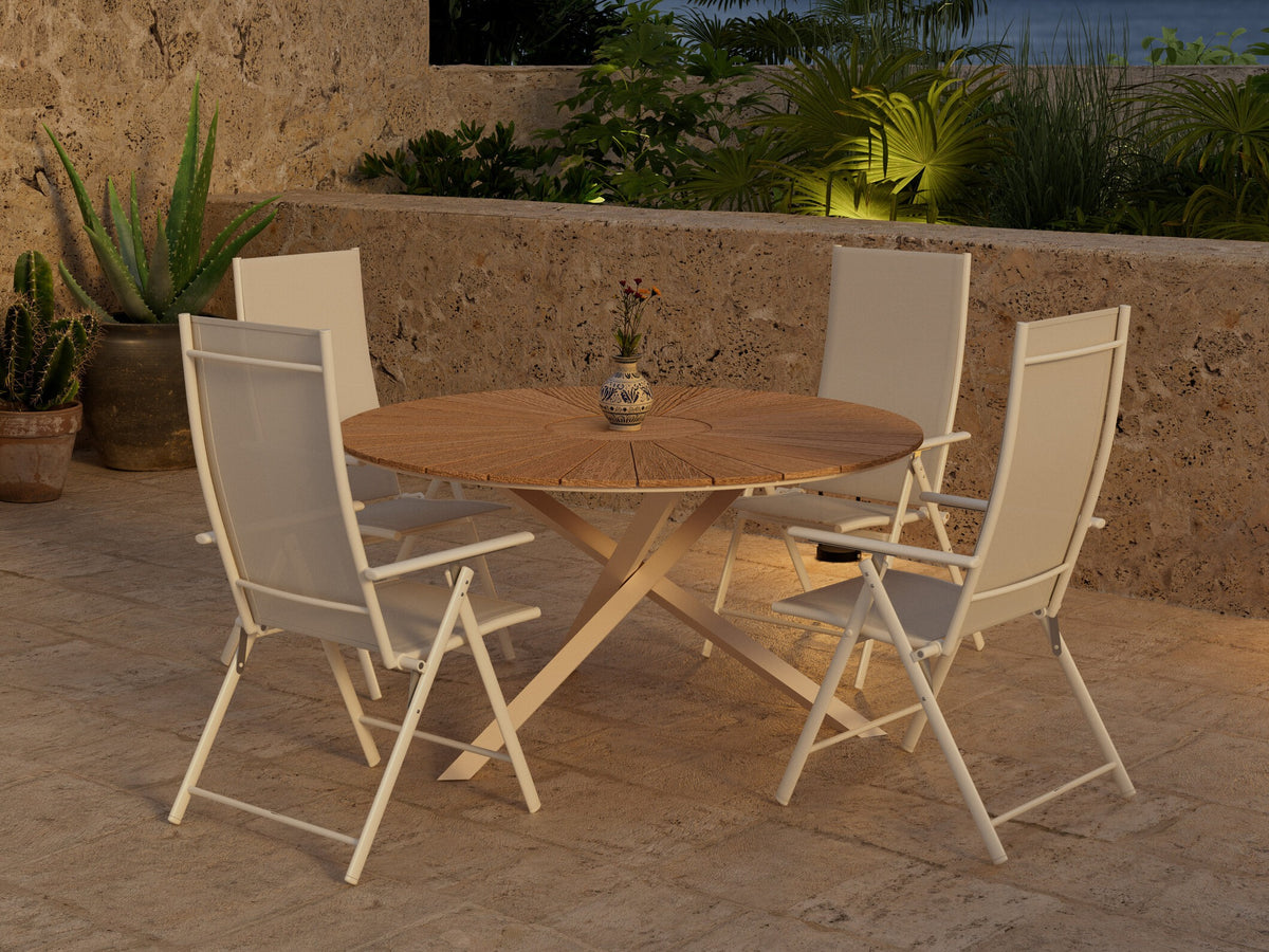 Table and chairs set 642395