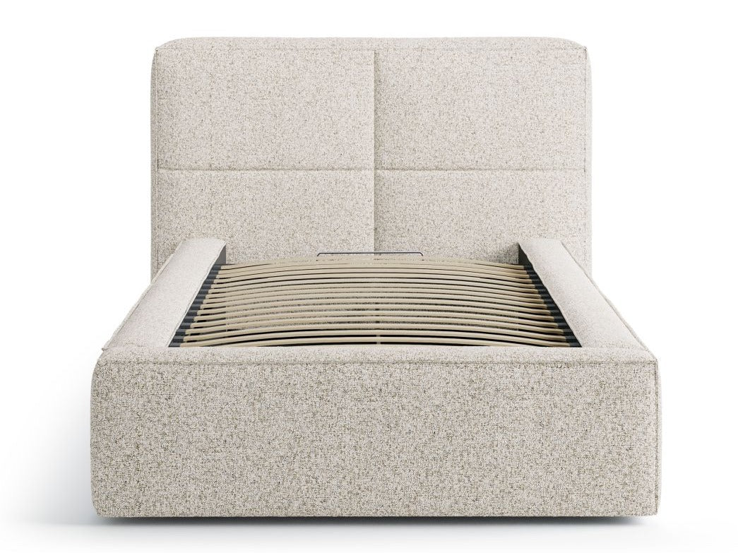 Bed 643704