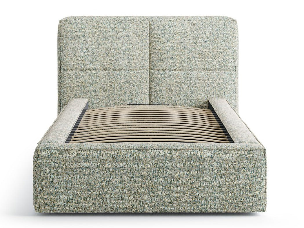 Bed 643704