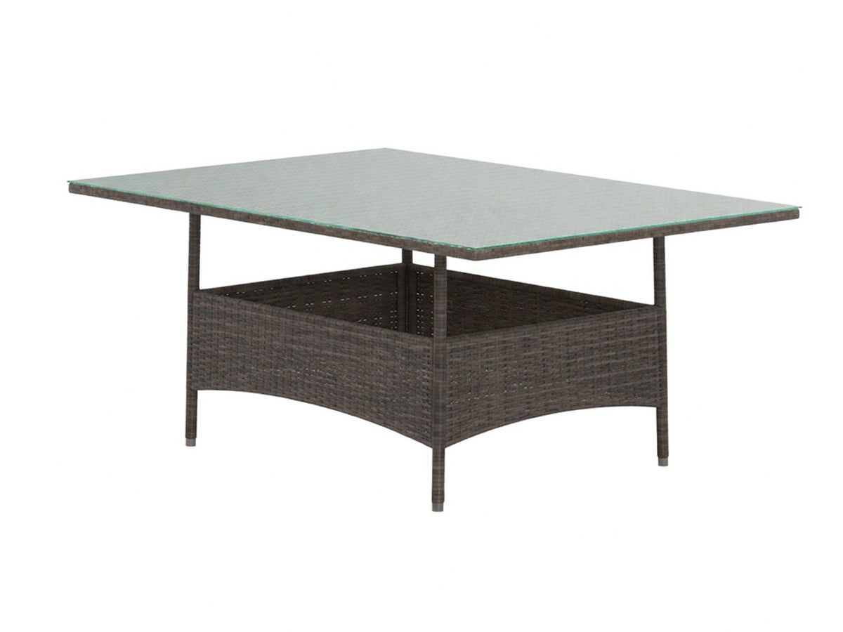 Table and chairs set 646040