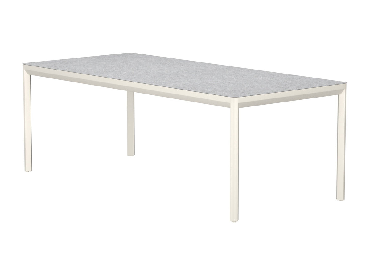 Outdoor table 646224