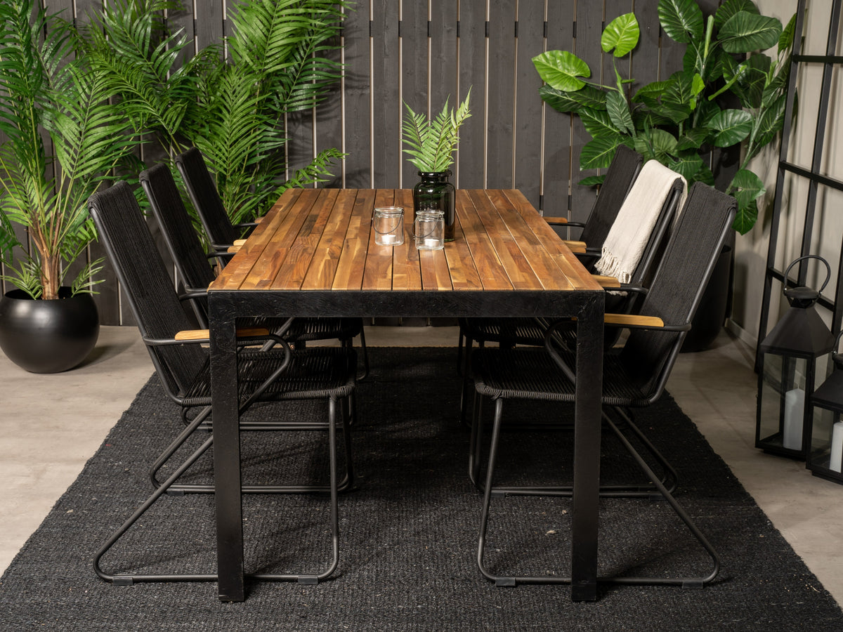 Table and chairs set 646828