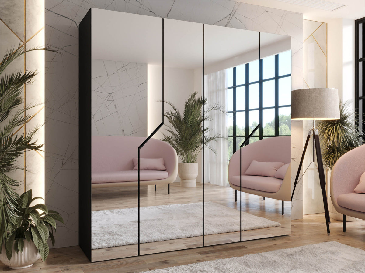 Wardrobe 646947