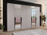 Wardrobe 647337