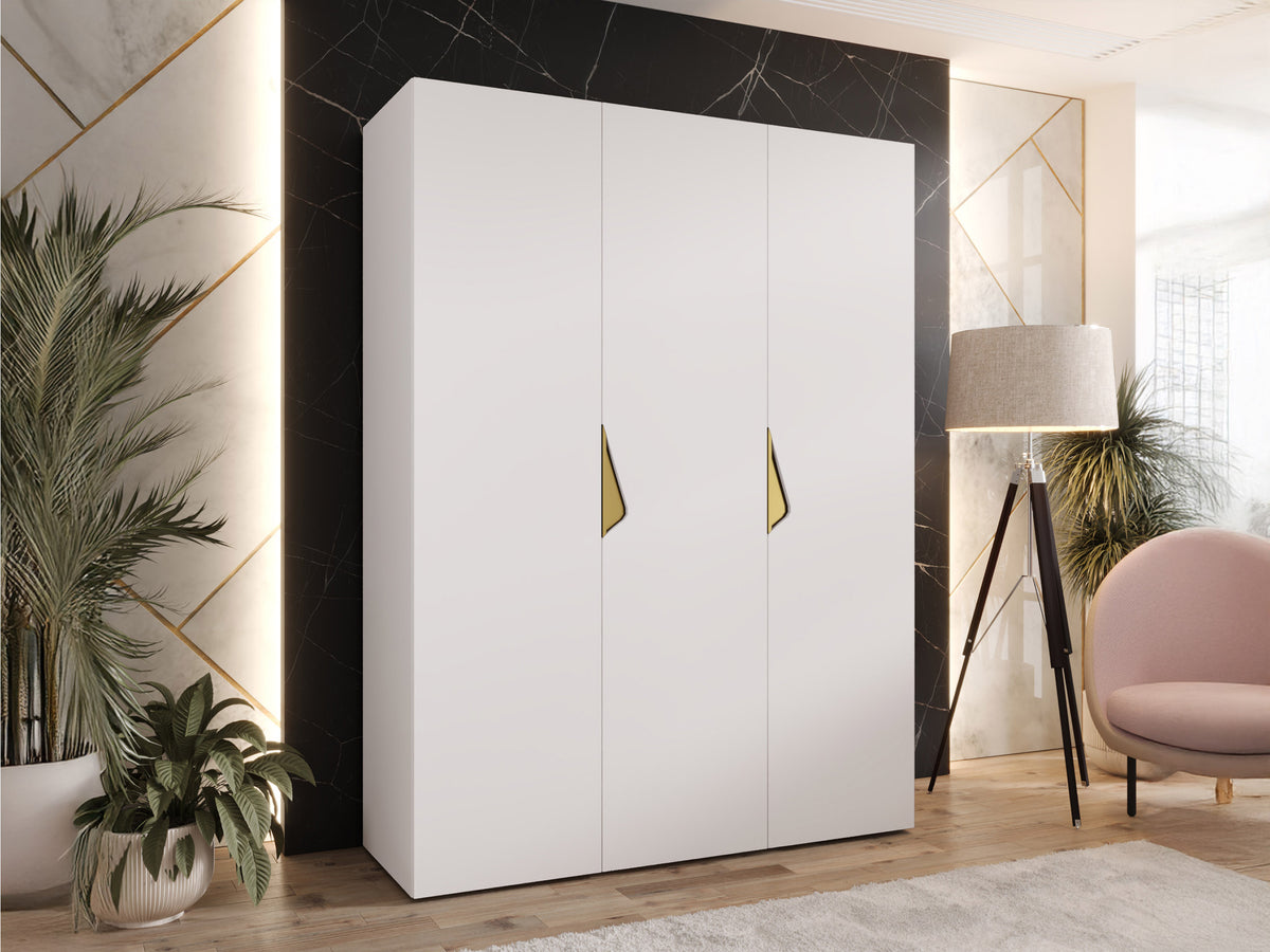 Wardrobe 647583