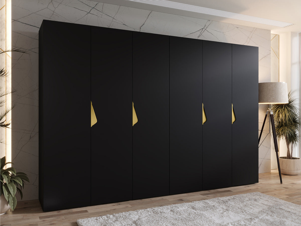 Wardrobe 647968