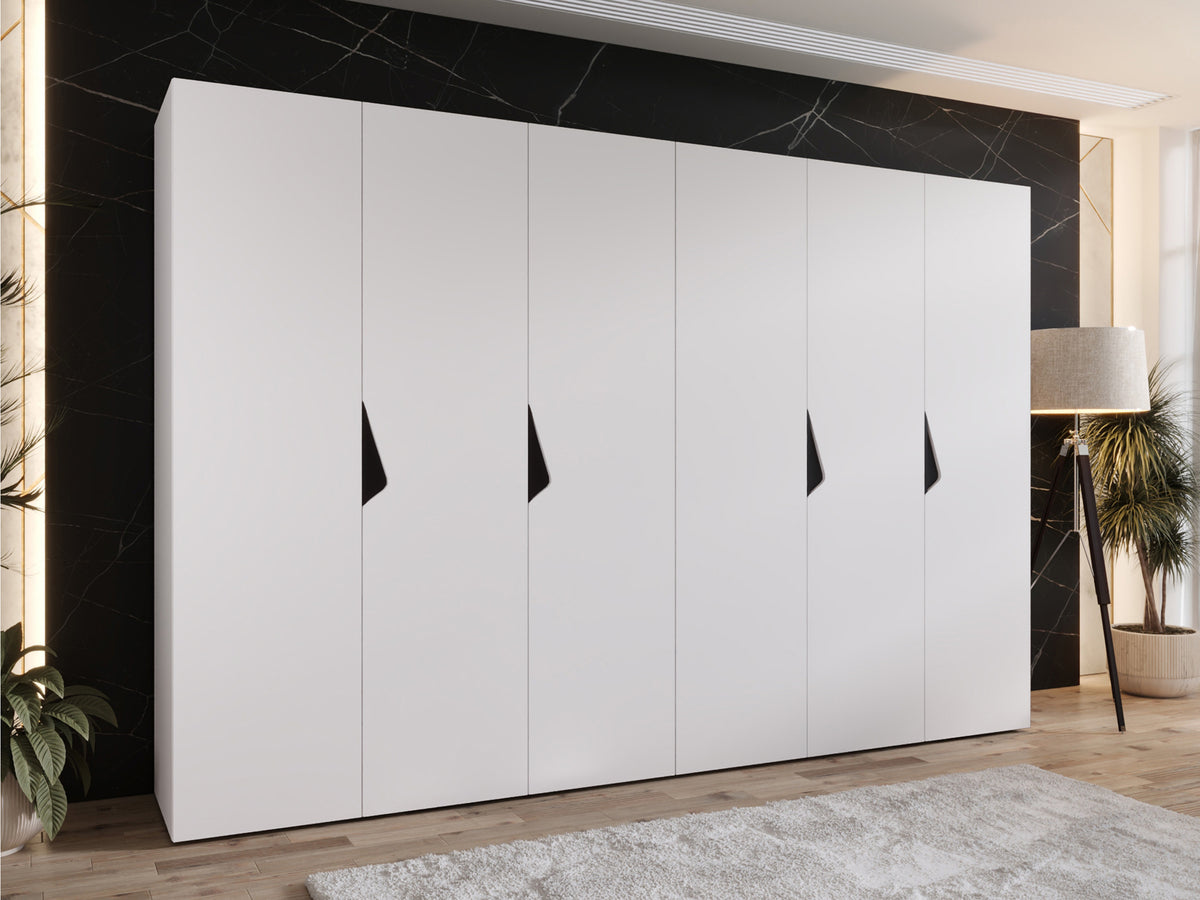 Wardrobe 647968