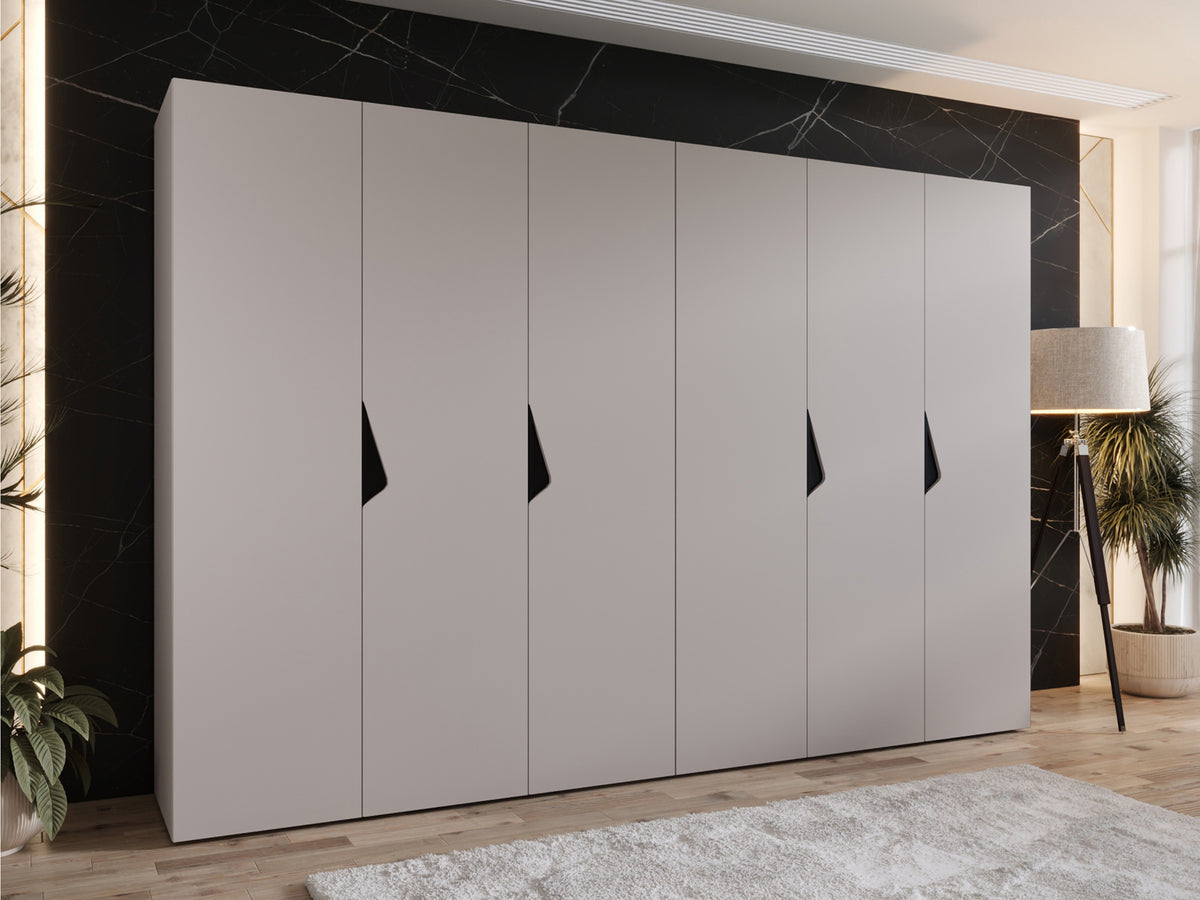 Wardrobe 647968