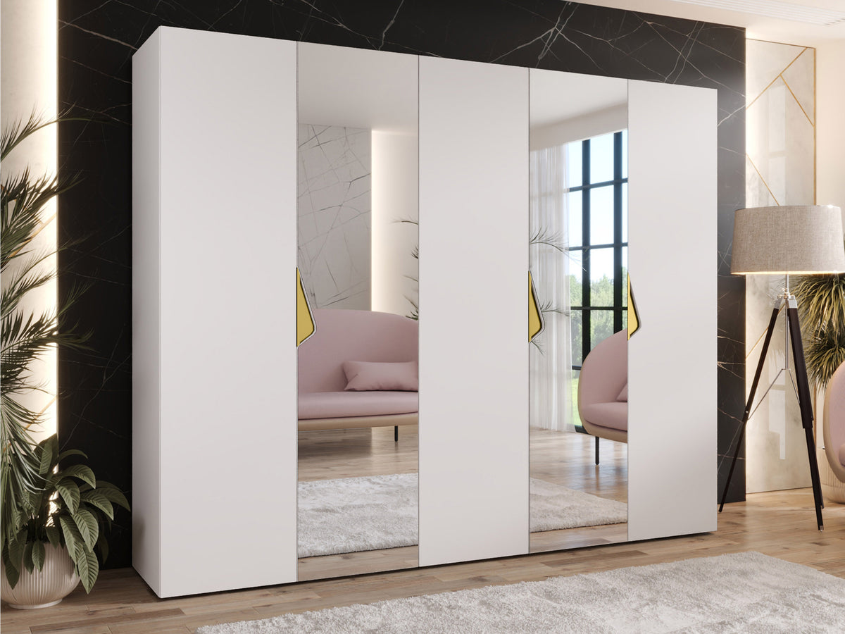 Wardrobe 648061