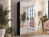 Wardrobe 648172