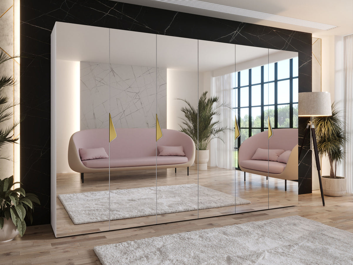 Wardrobe 648214