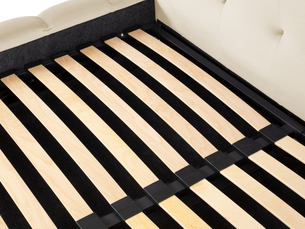 Bed 663794