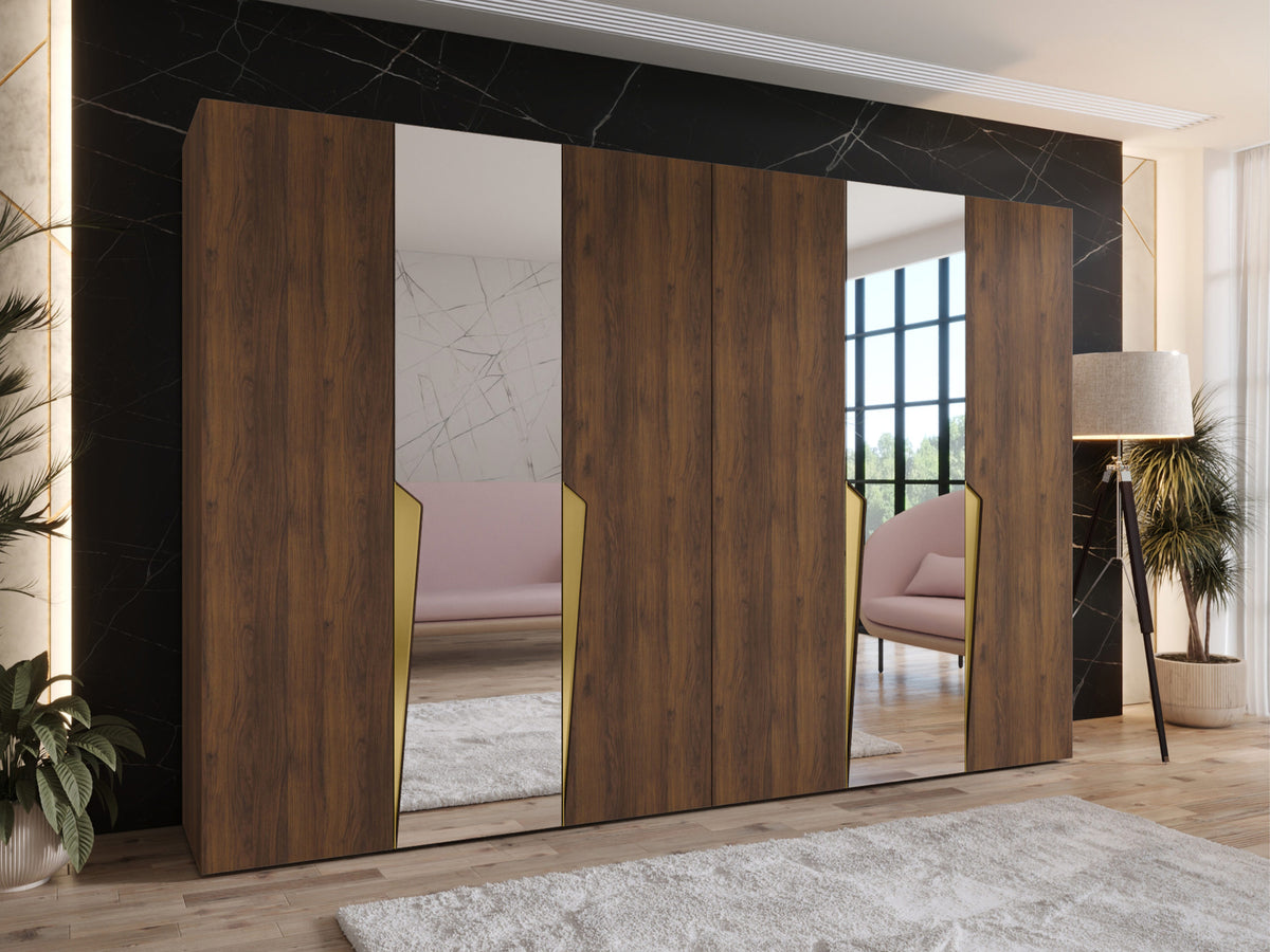Wardrobe 647337
