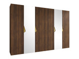 Wardrobe 648158