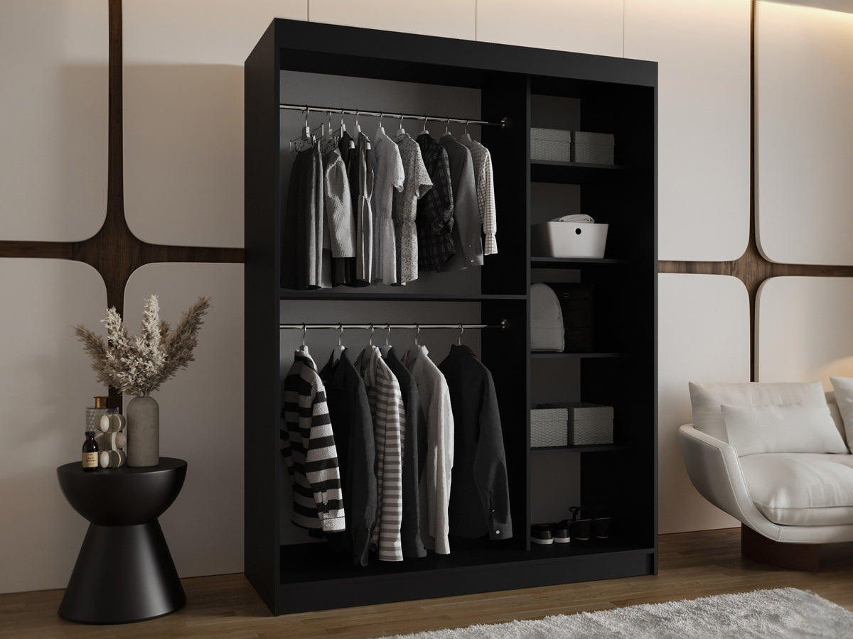 Wardrobe 589447