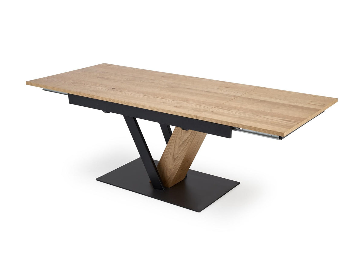 Table 677590