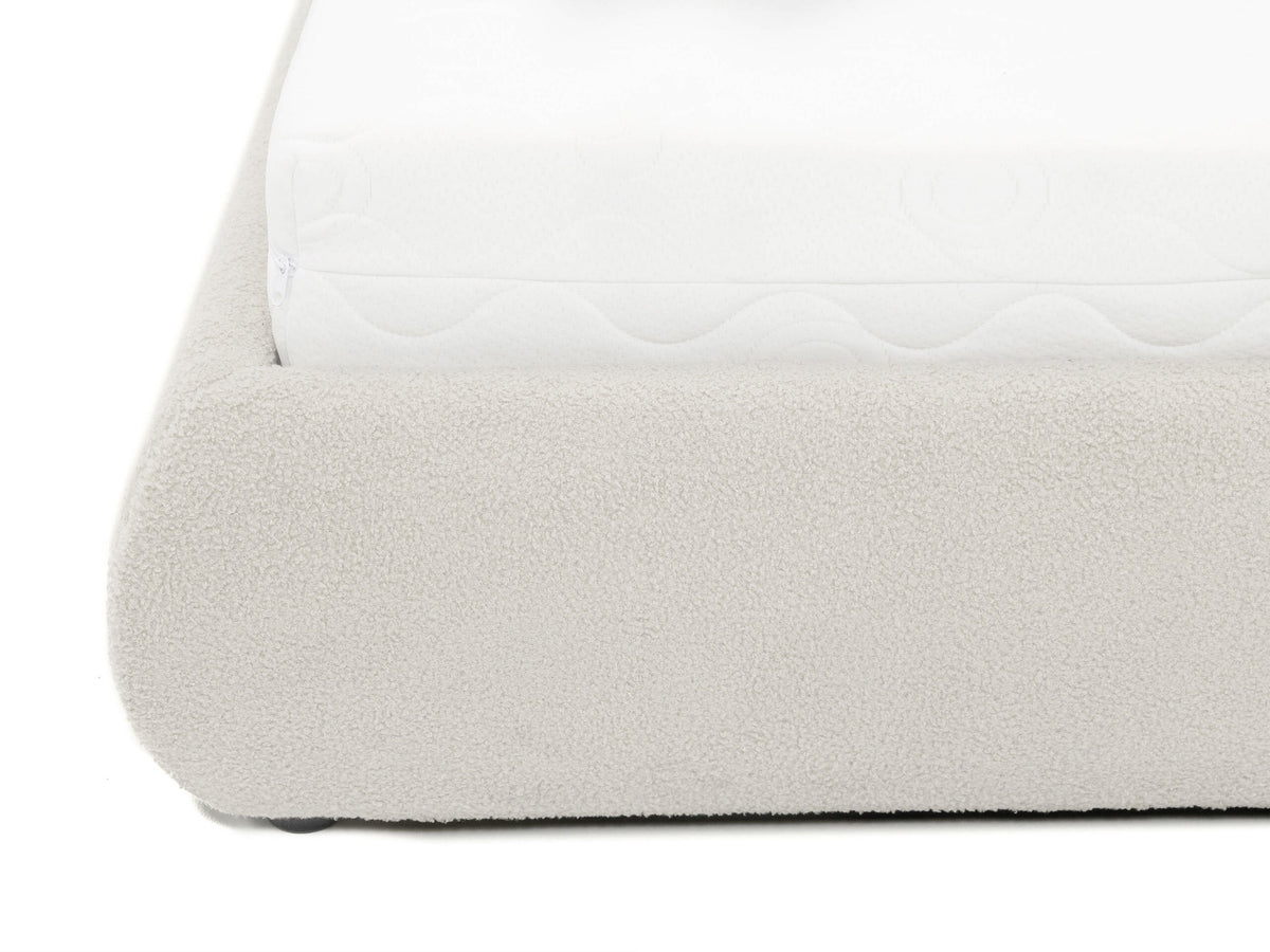 Bed 678851