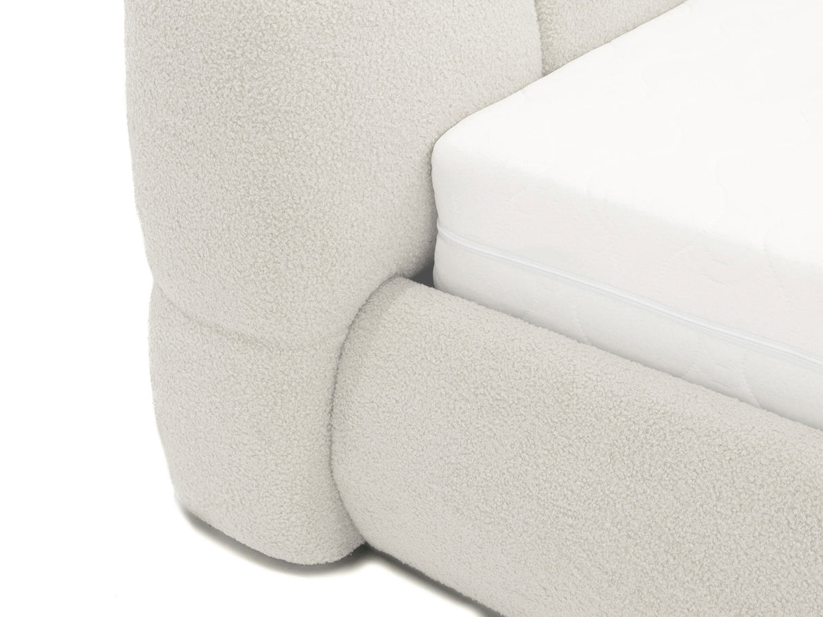Bed 678851