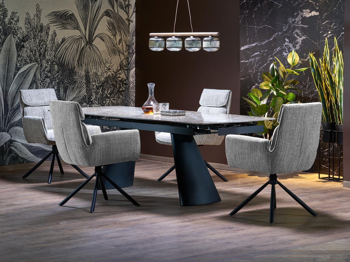 Table 681739
