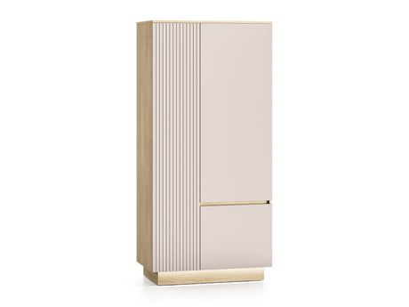 Wardrobe 682493