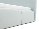 Bed 682796