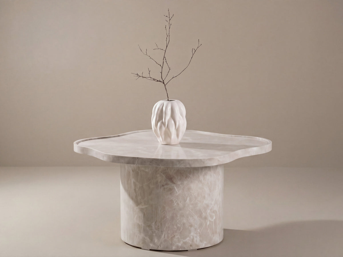 Coffee table 636913
